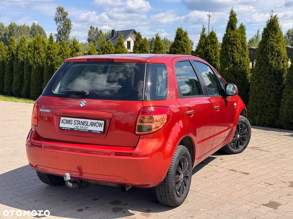 Suzuki SX4 1.9 DDiS DPF Streetline 4x2 Club - 15