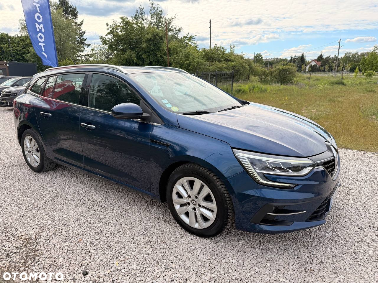 Renault Megane 1.5 Blue dCi Business - 6