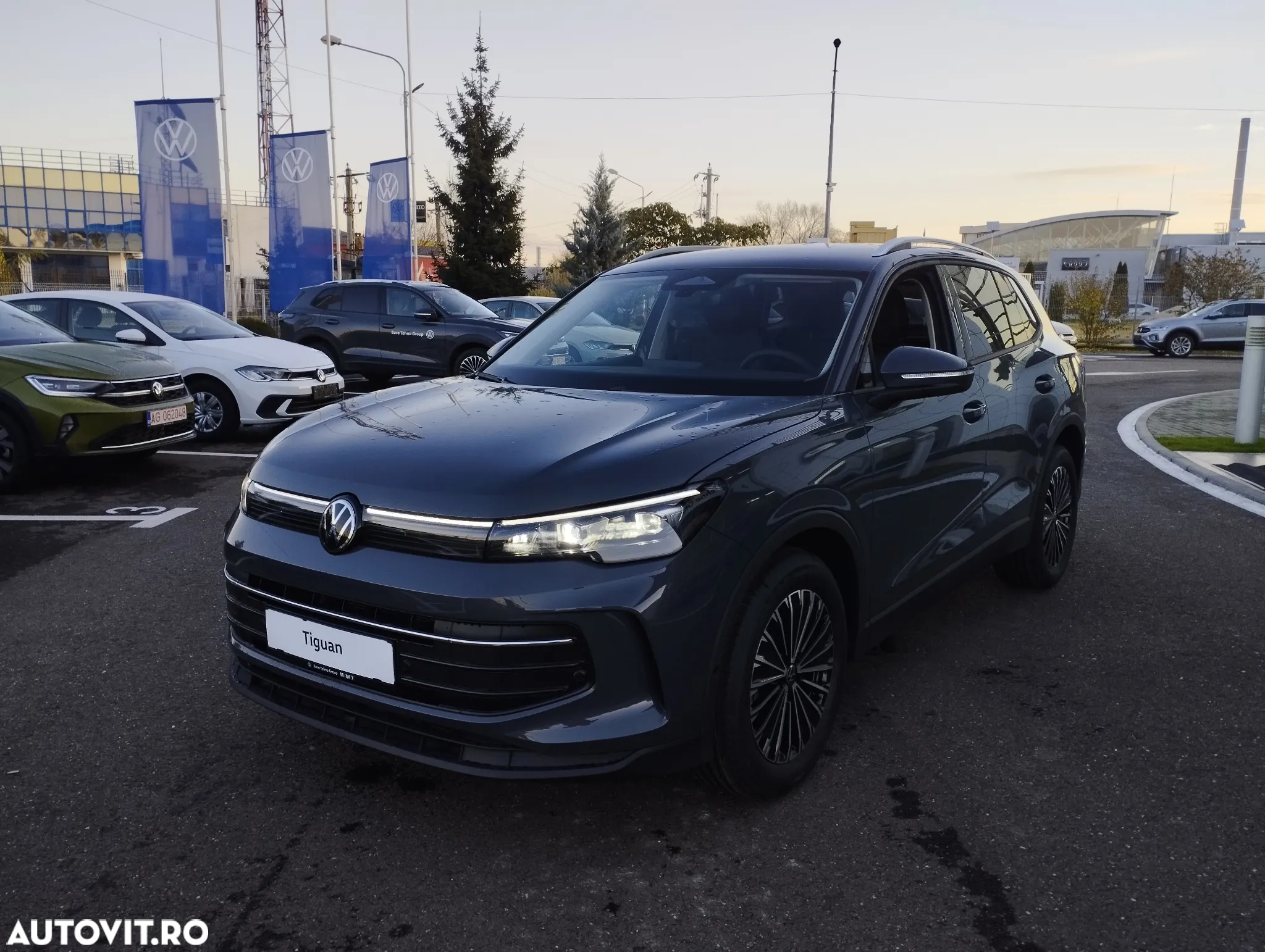 Volkswagen Tiguan 2.0 TDI DSG Life - 4