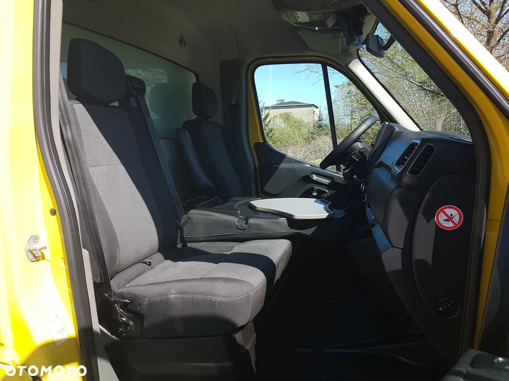 Renault MASTER KONTENER 8EP 4,21x2,23x2,23 KLIMA KRAJOWY MANUAL  6-BIEGÓW DMC 3500 KG - 24
