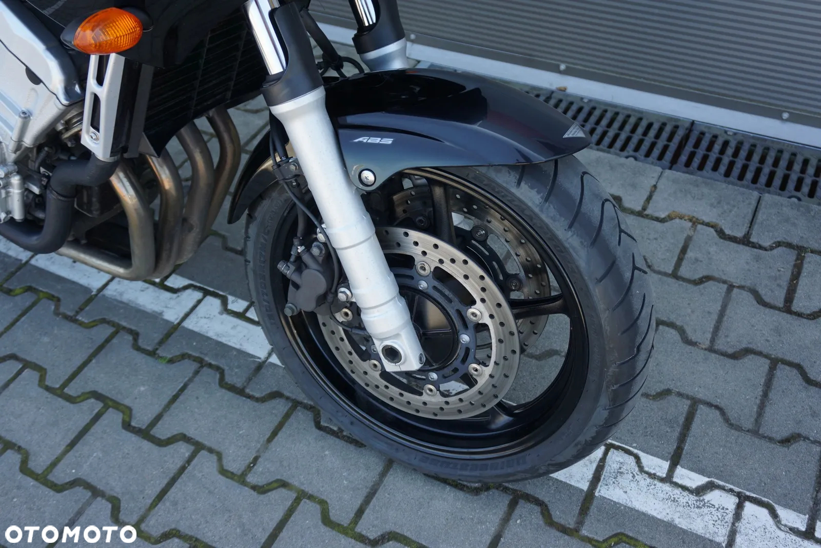 Yamaha FZ6 - 9