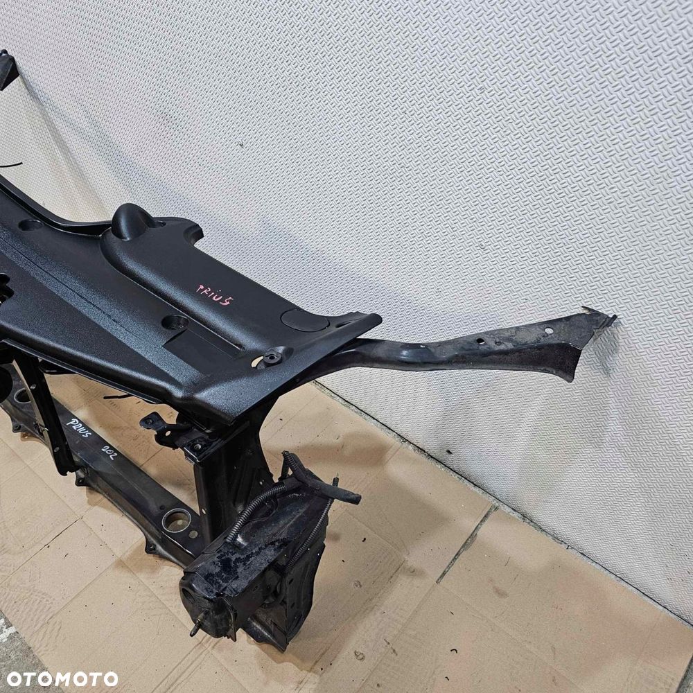 toyota prius ii 2 pas przedni wzmocnienie górny dolny podłużnica 202 - 3