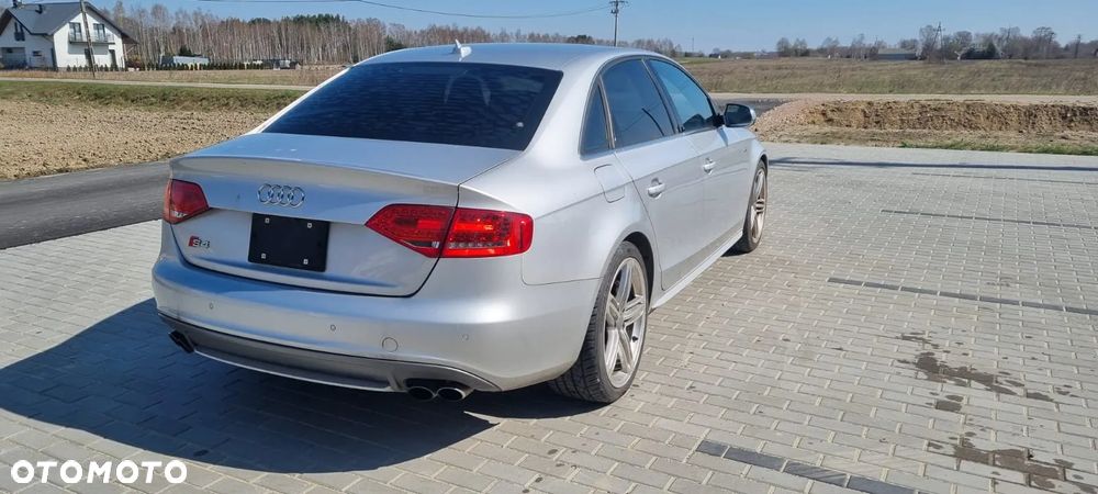 Audi S4 Limousine - 4