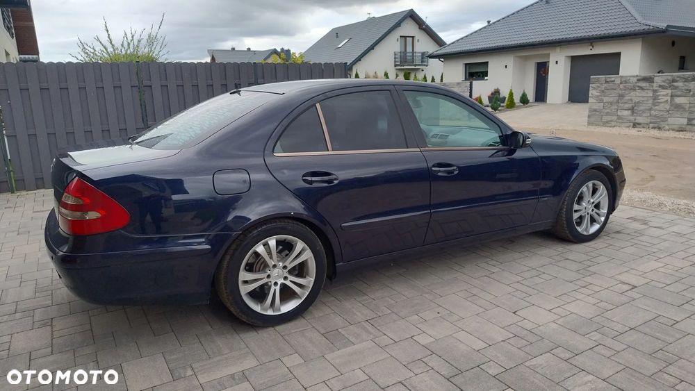 Mercedes-Benz Klasa E - 12