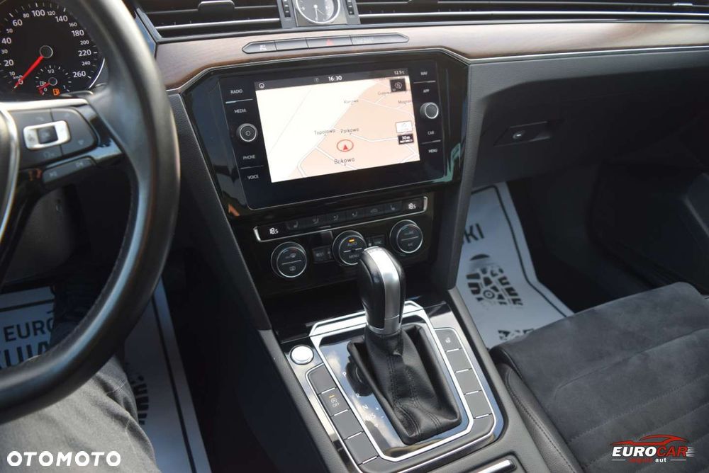 Volkswagen Passat 2.0 TDI BMT Highline DSG7 - 20