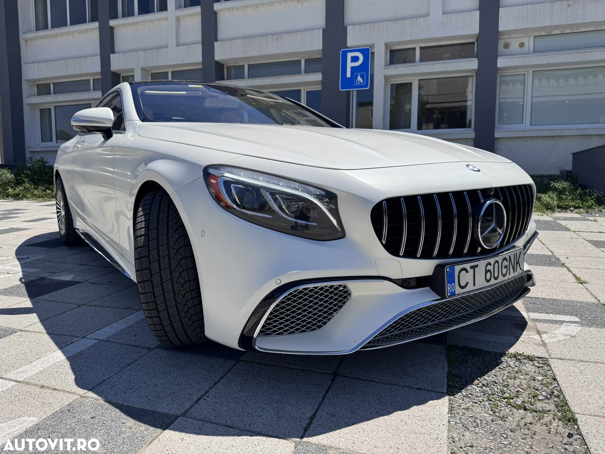 Mercedes-Benz S 500 4MATIC Coupe Aut - 3