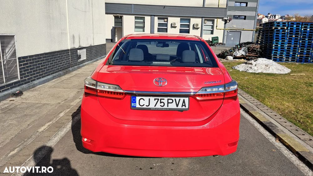 Toyota Corolla 1.4 D-4D Luna - 6