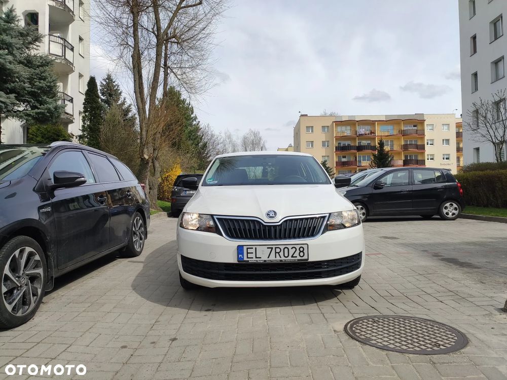 Skoda RAPID 1.2 TSI Active Green tec - 21