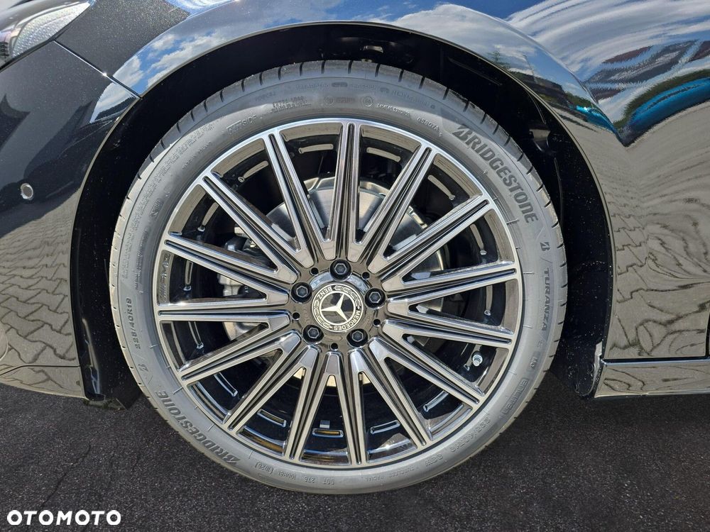 Mercedes-Benz CLA - 10