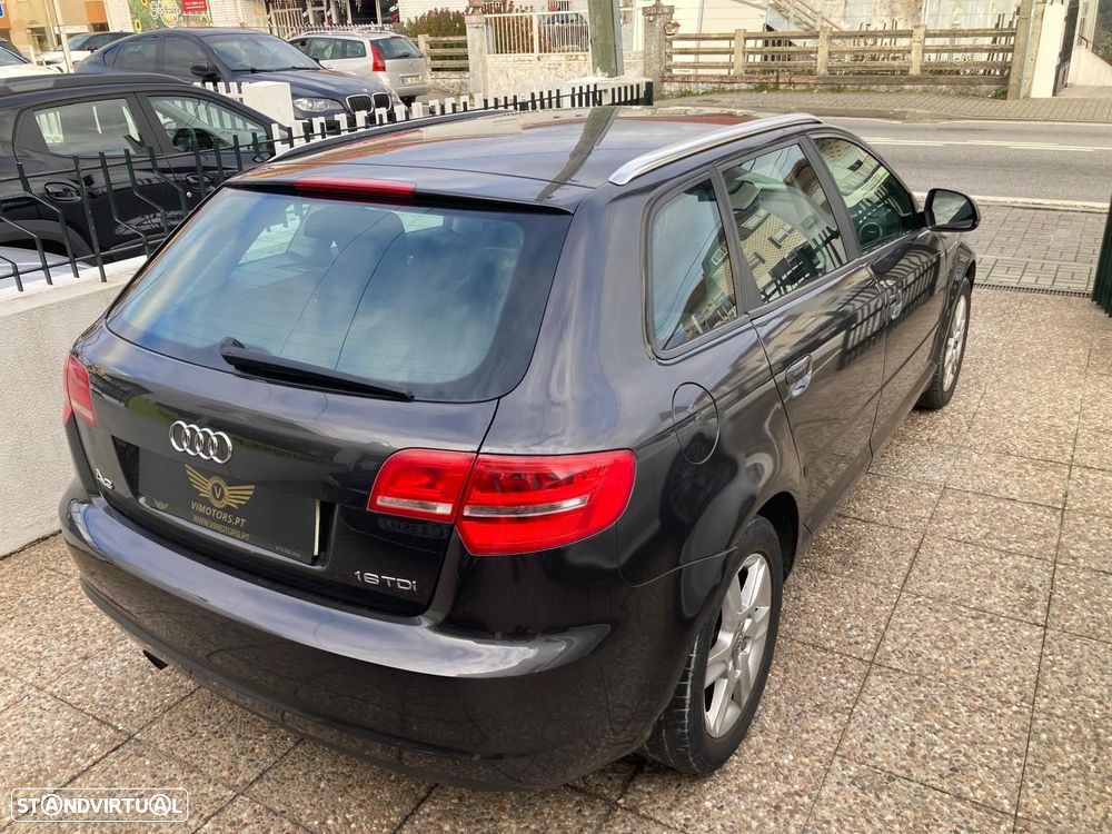 Audi A3 Sportback 1.6 TDI Attraction - 9