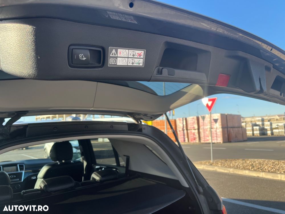 Mercedes-Benz ML 250 BlueTec 4MATIC Aut - 10