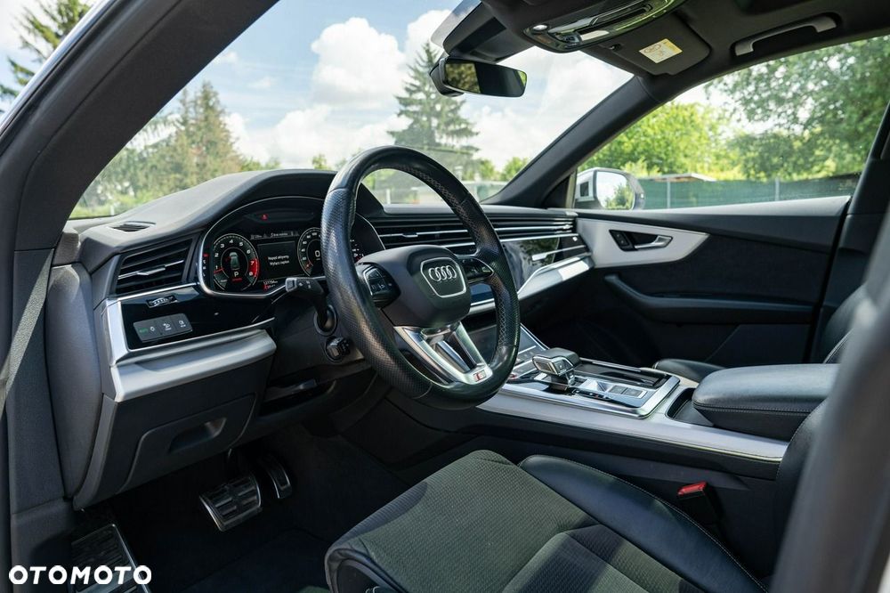 Audi SQ8 TFSI Quattro Tiptronic - 17