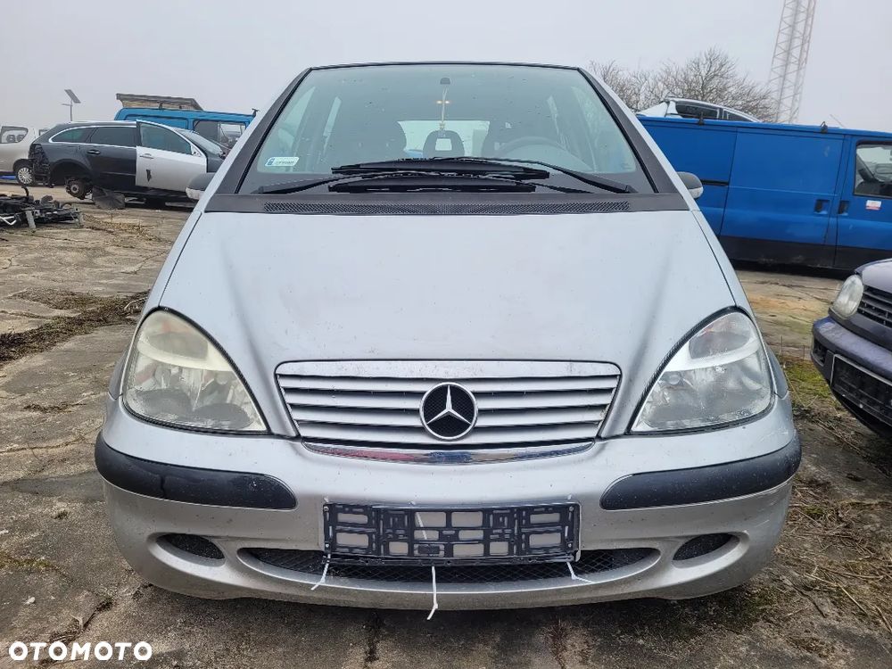 Maska grill Mercedes A Klasa W168 Lift 2003r lak. 761 - 1