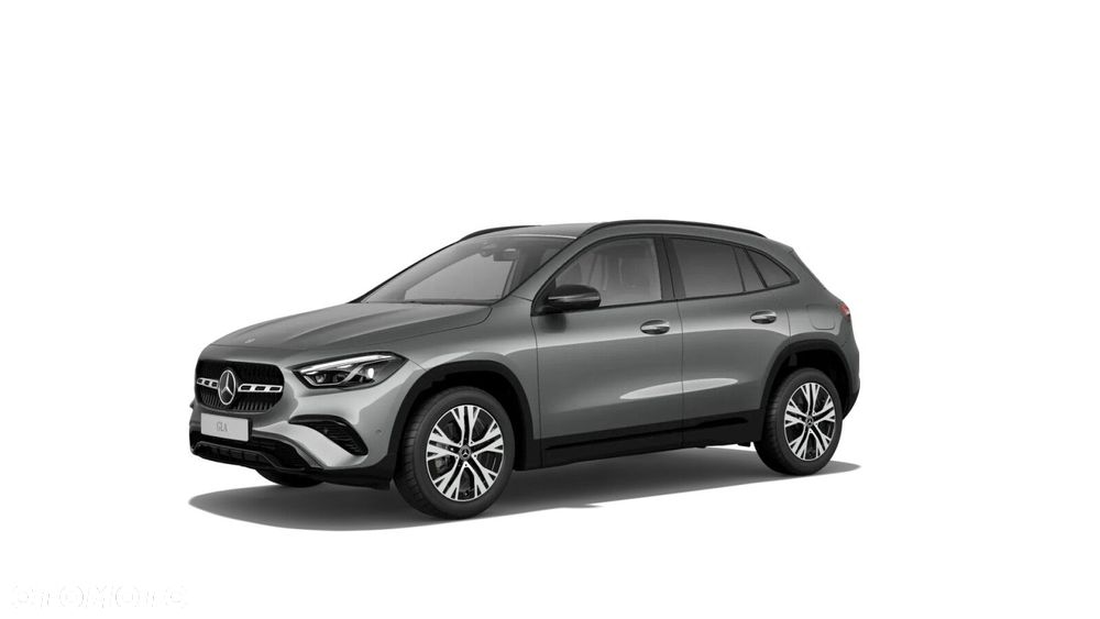 Mercedes-Benz GLA - 7