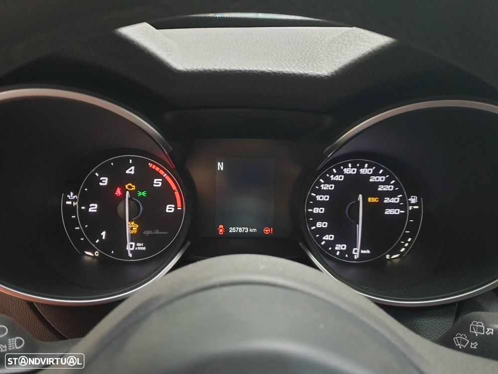 QUADRANTE ALFA ROMEO STELVIO 630 - 1