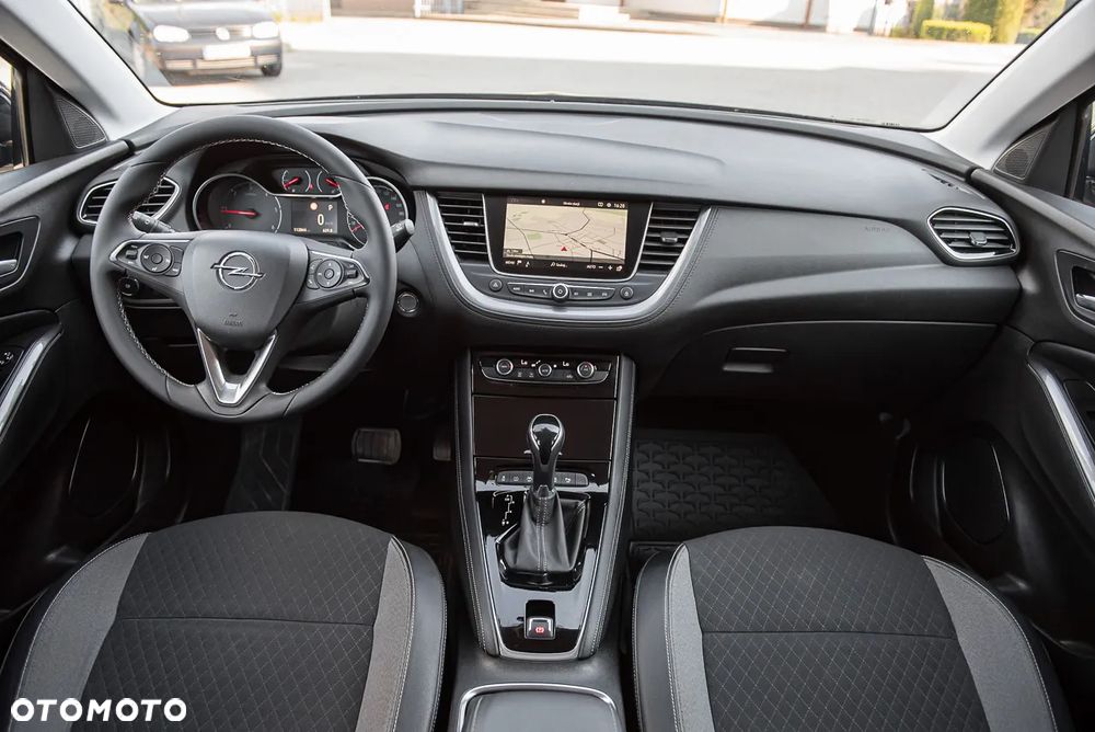 Opel Grandland X 1.6 D Start/Stop Automatik Business Edition - 27