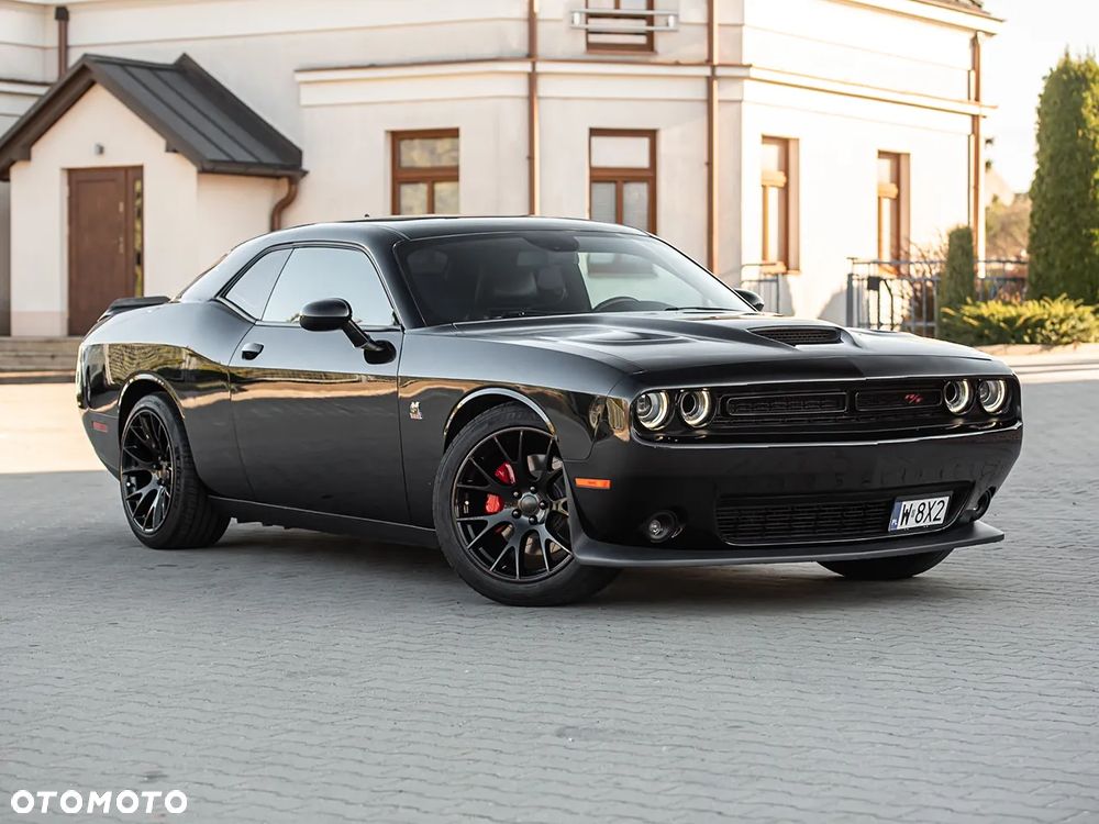 Dodge Challenger 6.4 Scat Pack - 1