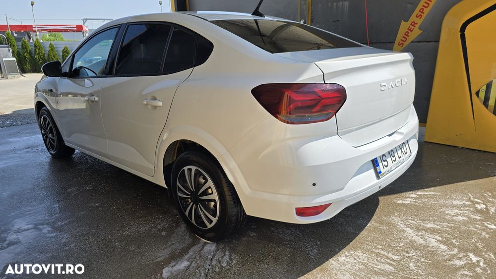 Dacia Logan ECO-G 100 MT6 Expression - 3
