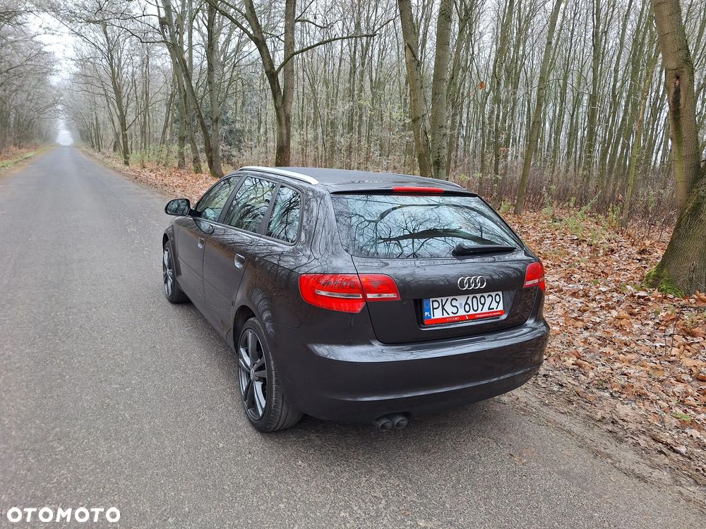 Audi A3 Sportback 2.0 TDI Ambiente - 5