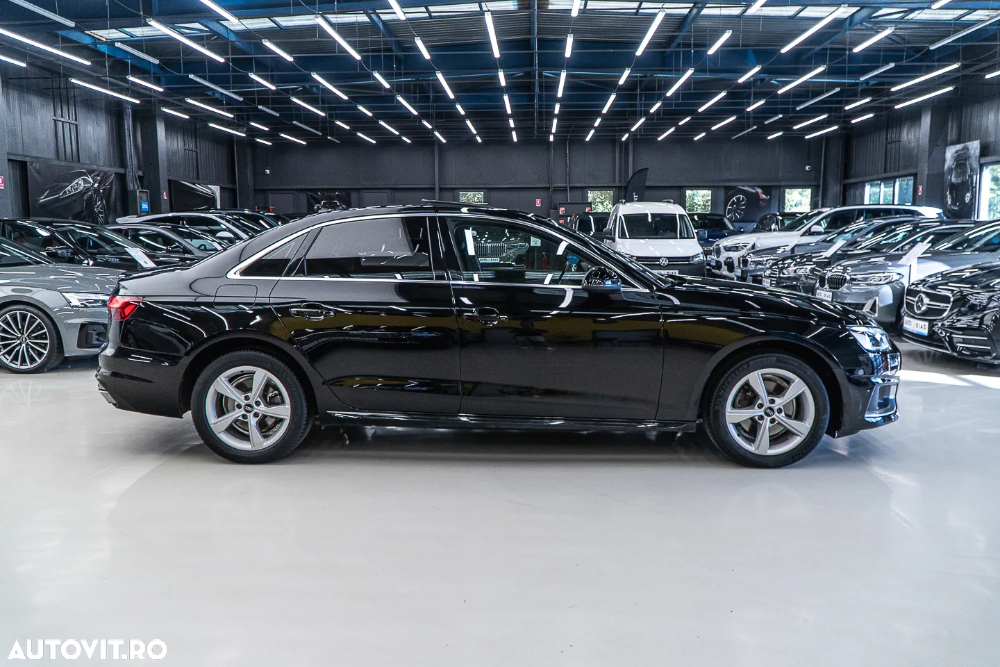 Audi A4 35 TFSI S tronic MHEV Advanced - 19