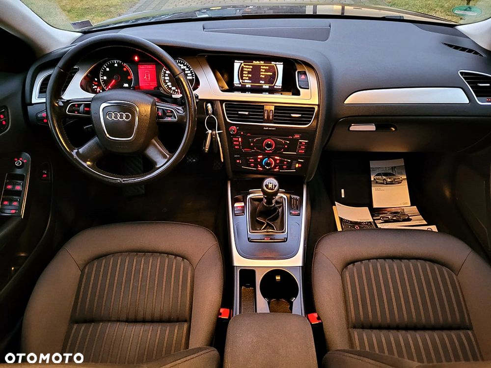 Audi A4 Limousine 2.0 TDI DPF Ambiente - 5