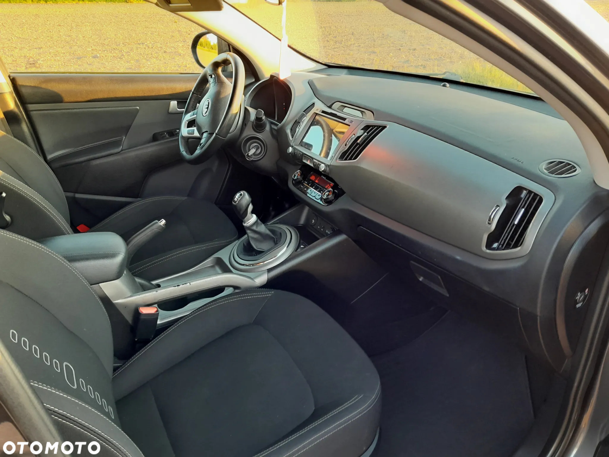 Kia Sportage 1.7 CRDI XL 2WD - 13