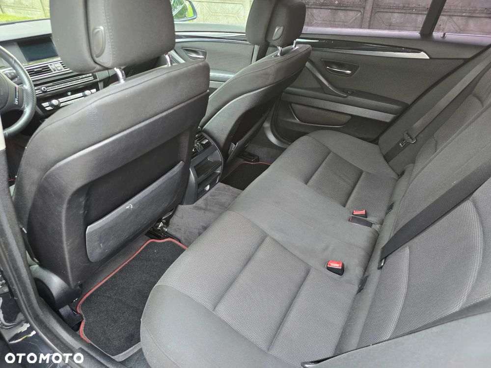 BMW Seria 5 - 35