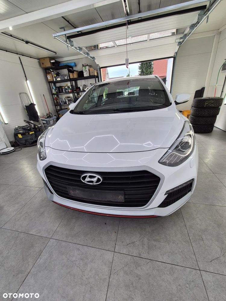 Hyundai i30 1.6 T GDI Turbo - 3
