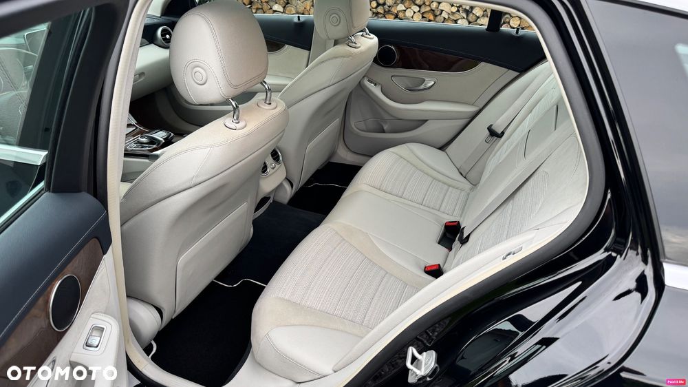 Mercedes-Benz Klasa C 220 (BlueTEC) d T 7G-TRONIC Avantgarde - 22