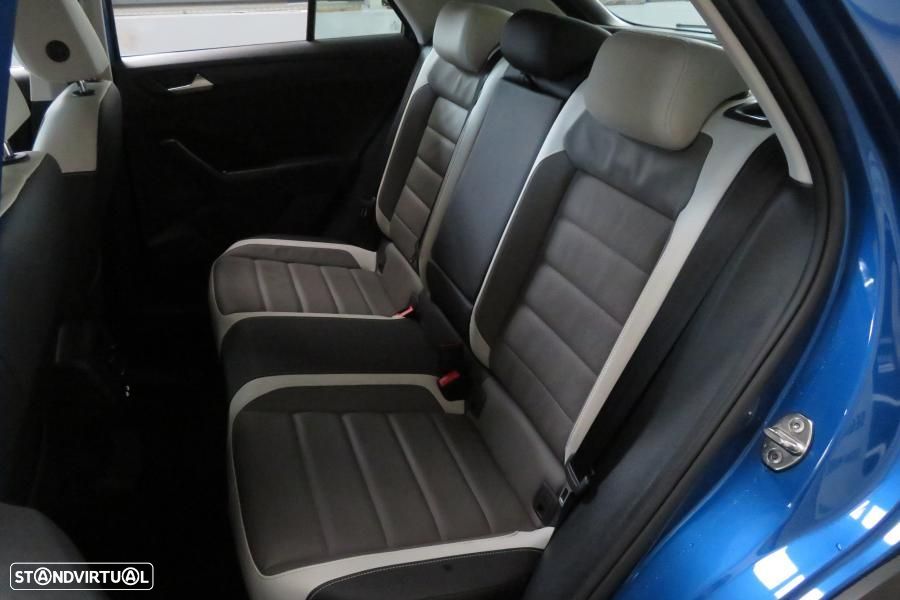 VW T-Roc 1.5 TSI R-Line DSG - 23