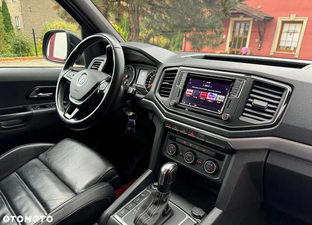 Volkswagen Amarok - 13