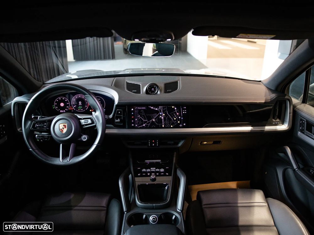 Porsche Cayenne E-Hybrid — fotografia 38