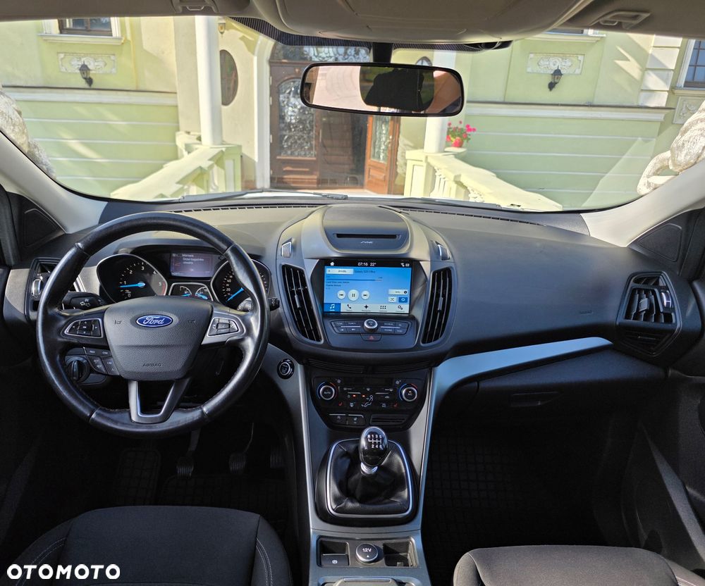 Ford Kuga 2.0 TDCi AWD Titanium - 28