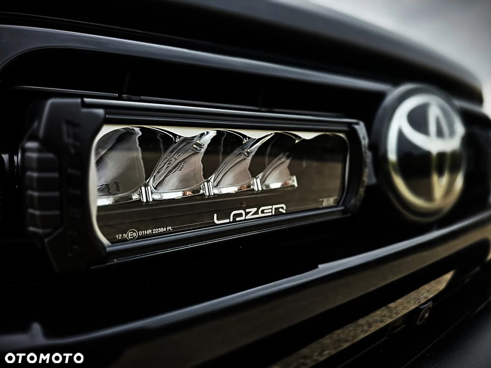 Toyota Hilux Arctic 4x4 - 12