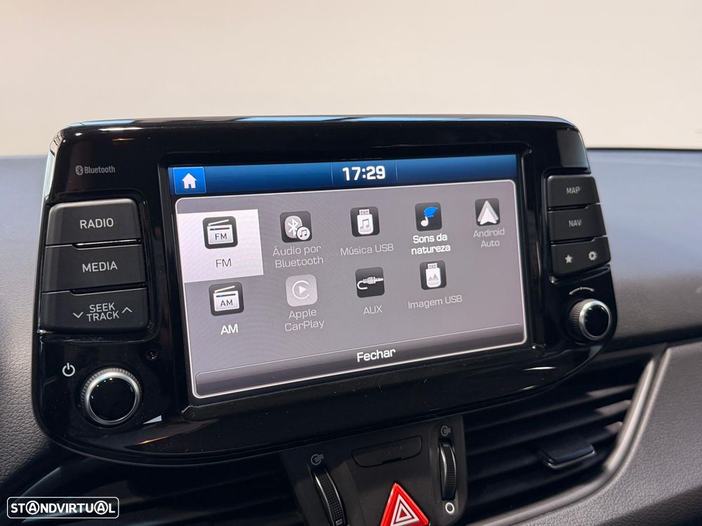 Hyundai i30 1.6 CRDI Comfort+Navi - 14