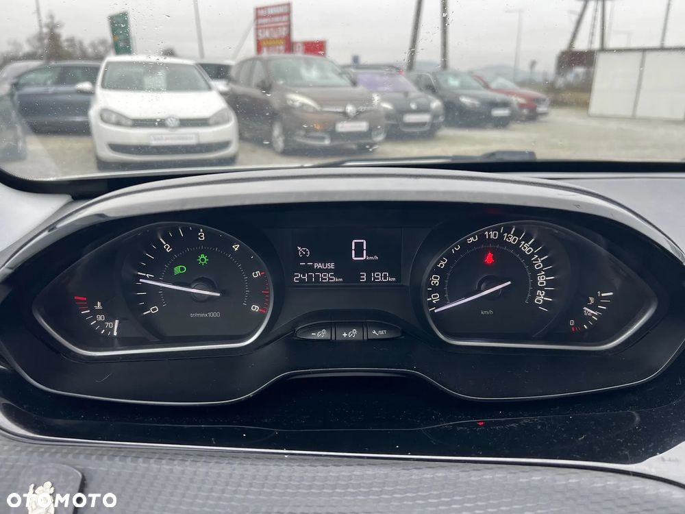 Peugeot 2008 1.6 BlueHDi Active - 21