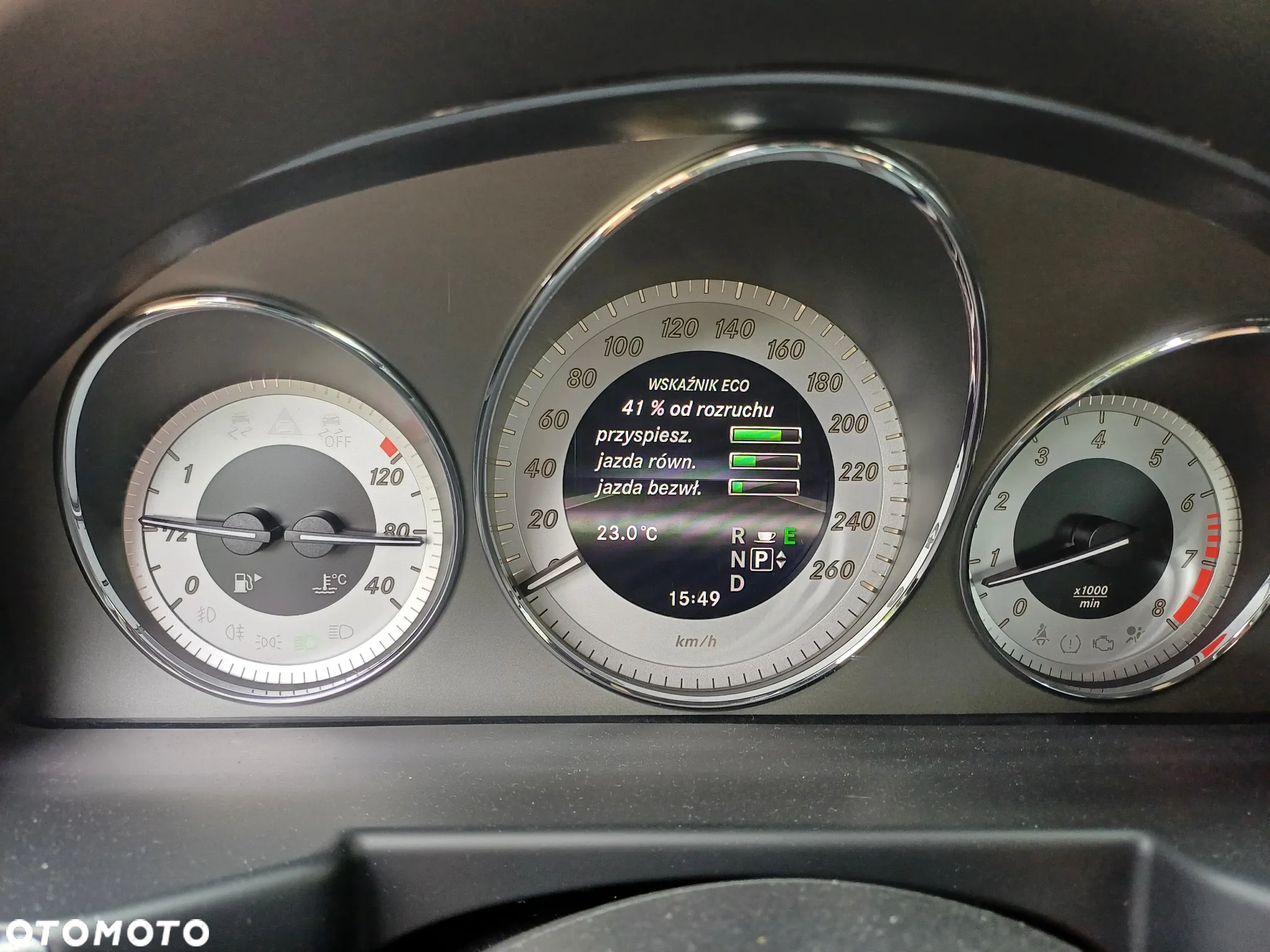 Mercedes-Benz GLK 350 4Matic (BlueEFFICIENCY) 7G-TRONIC - 26