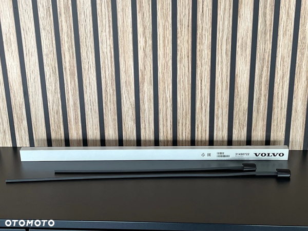 Pióra wycieraczek przód  XC60 II