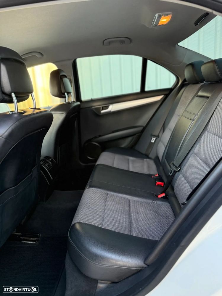 Mercedes-Benz C 220 - 4