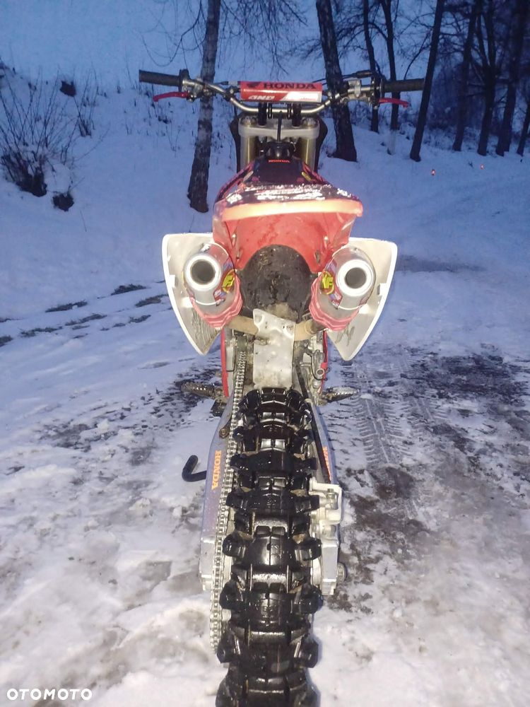 Honda CRF - 2