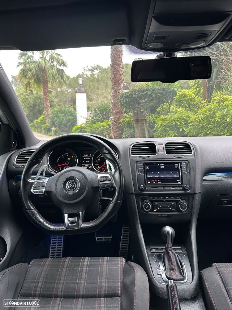 VW Golf 2.0 GTI DSG - 14