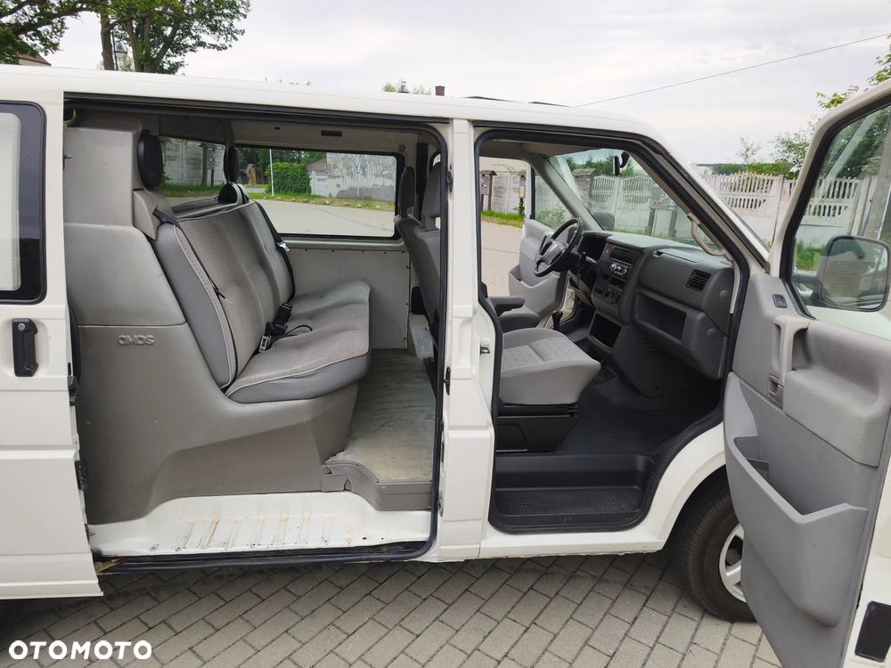 Volkswagen Transporter - 6