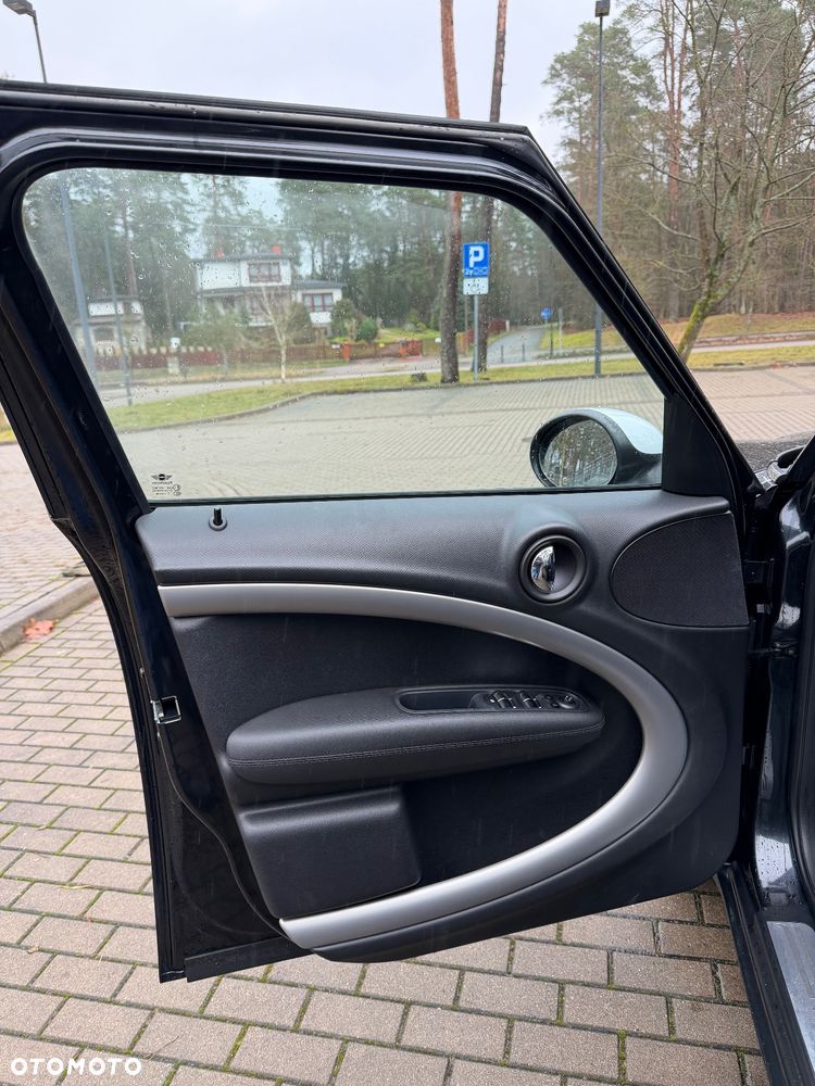 MINI Countryman Cooper D - 21