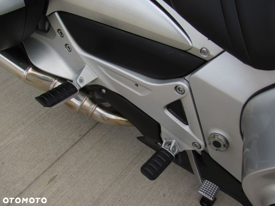 Honda ST - 8