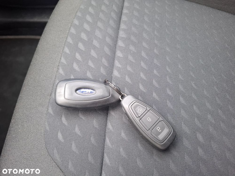 Ford Fiesta 1.0 EcoBoost S&S ACTIVE VIGNALE - 23