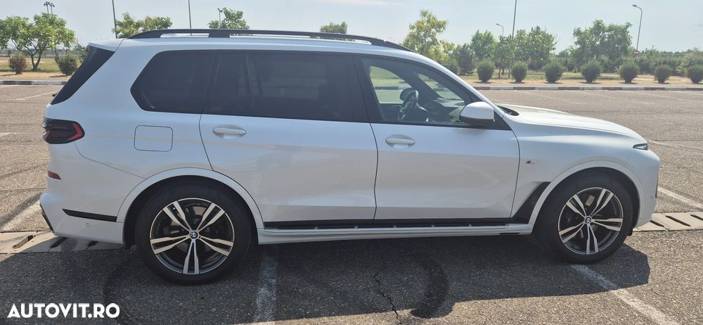 BMW X7 - 7