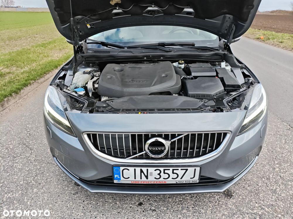 Volvo V40 D3 Inscription - 32