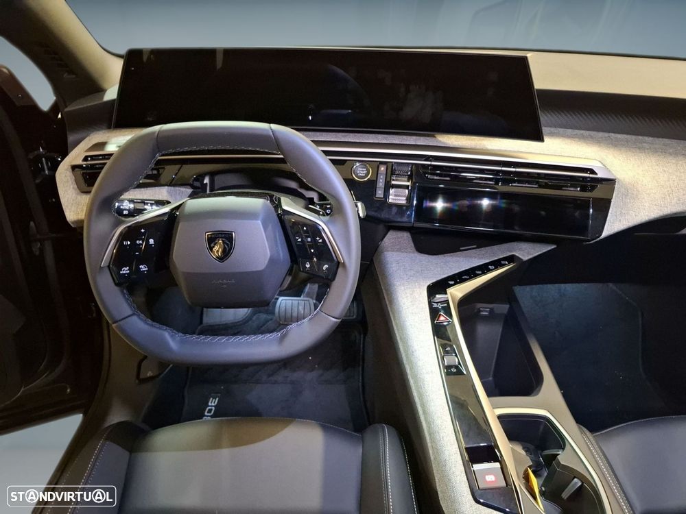 Peugeot 3008 1.2 Hybrid Allure e-DCS6 - 13