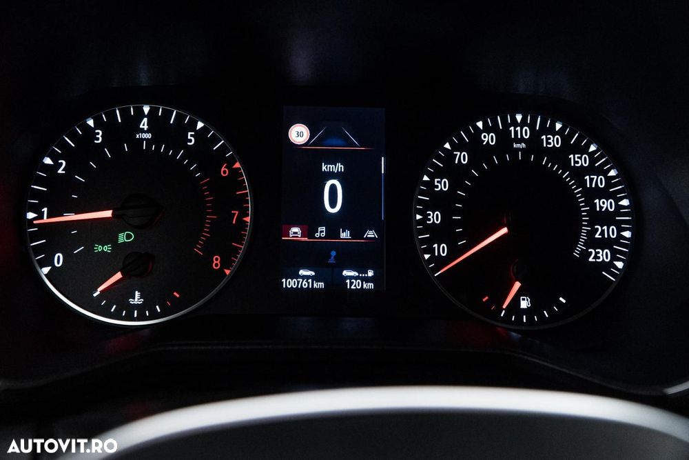 Renault Clio V TCe Intens - 27