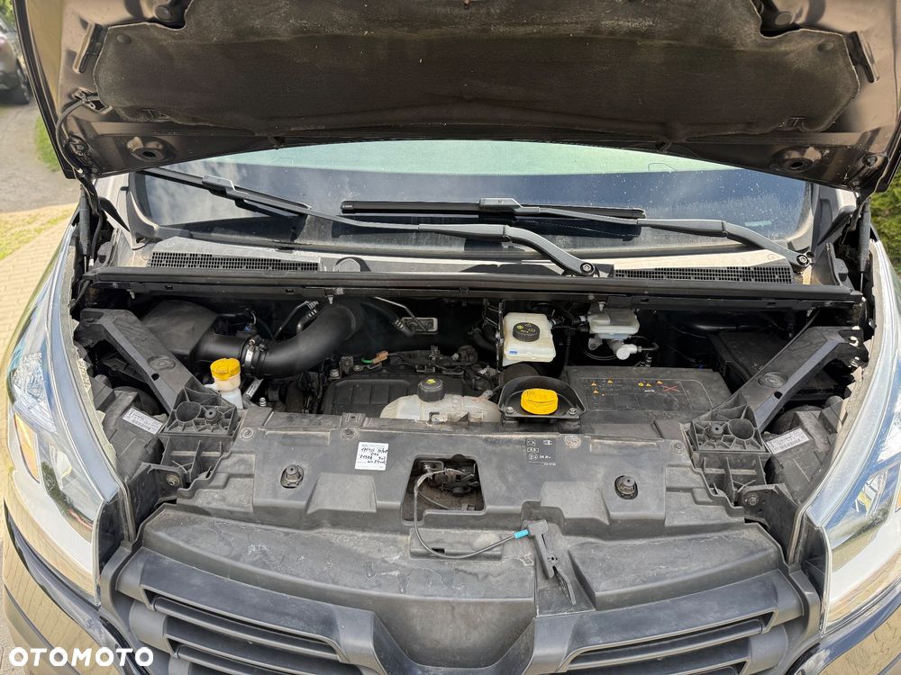 Renault Trafic - 34
